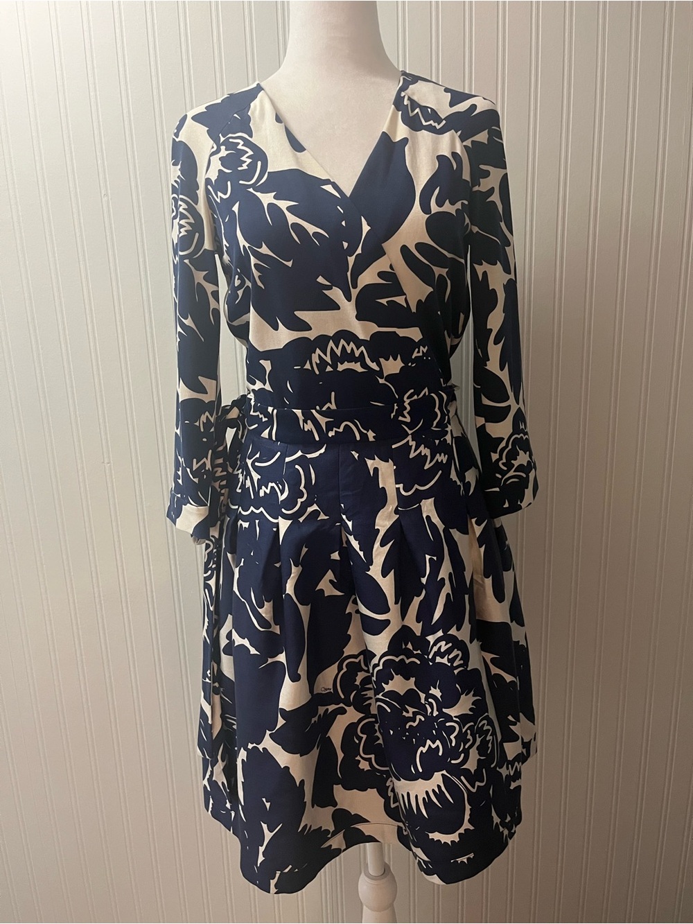 Diane Von Furstenberg Navy and Cream Floral Wrap-Style Midi Dress